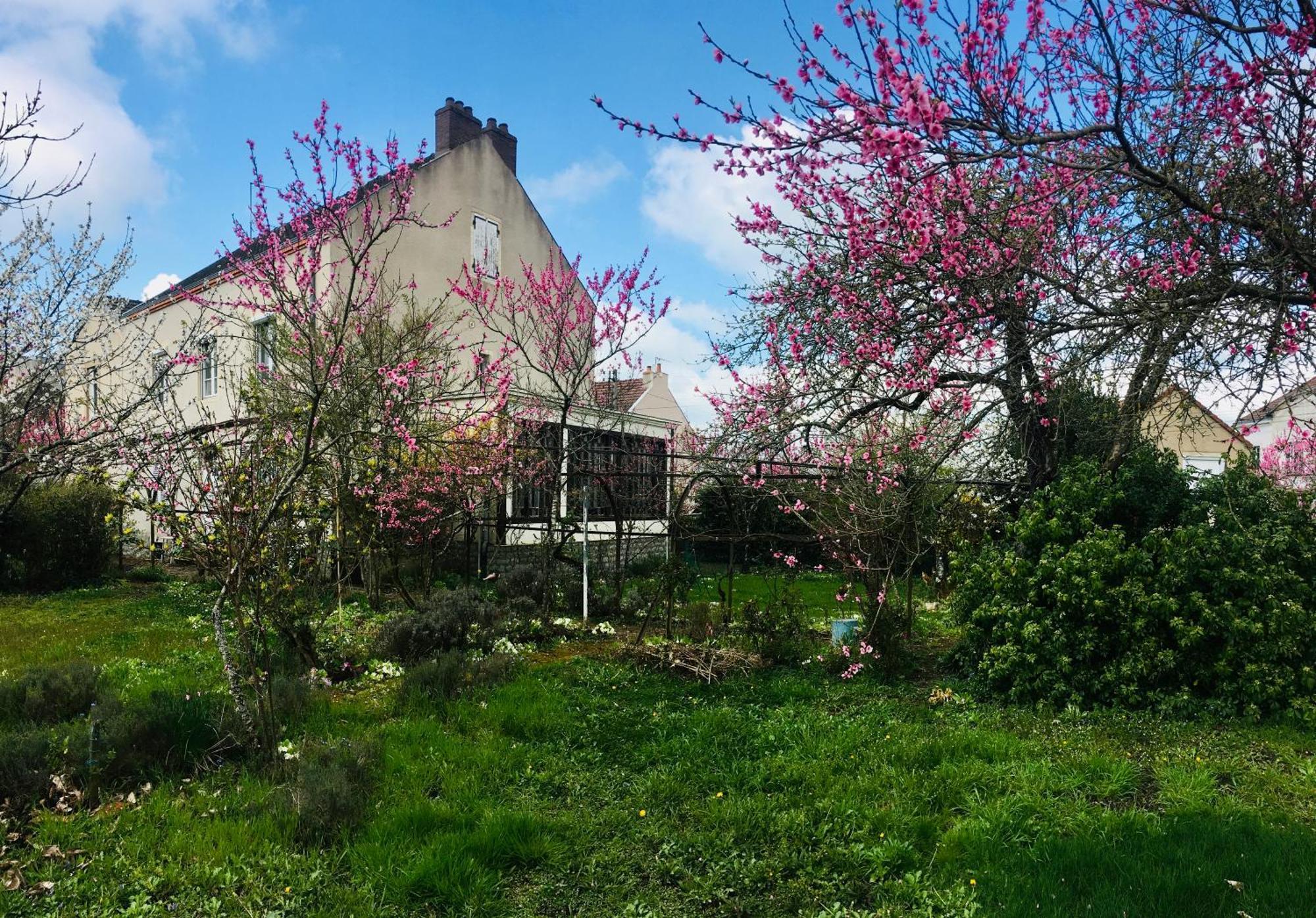 Villa La P'Tite Fabrique Montceau-les-Mines Exterior foto